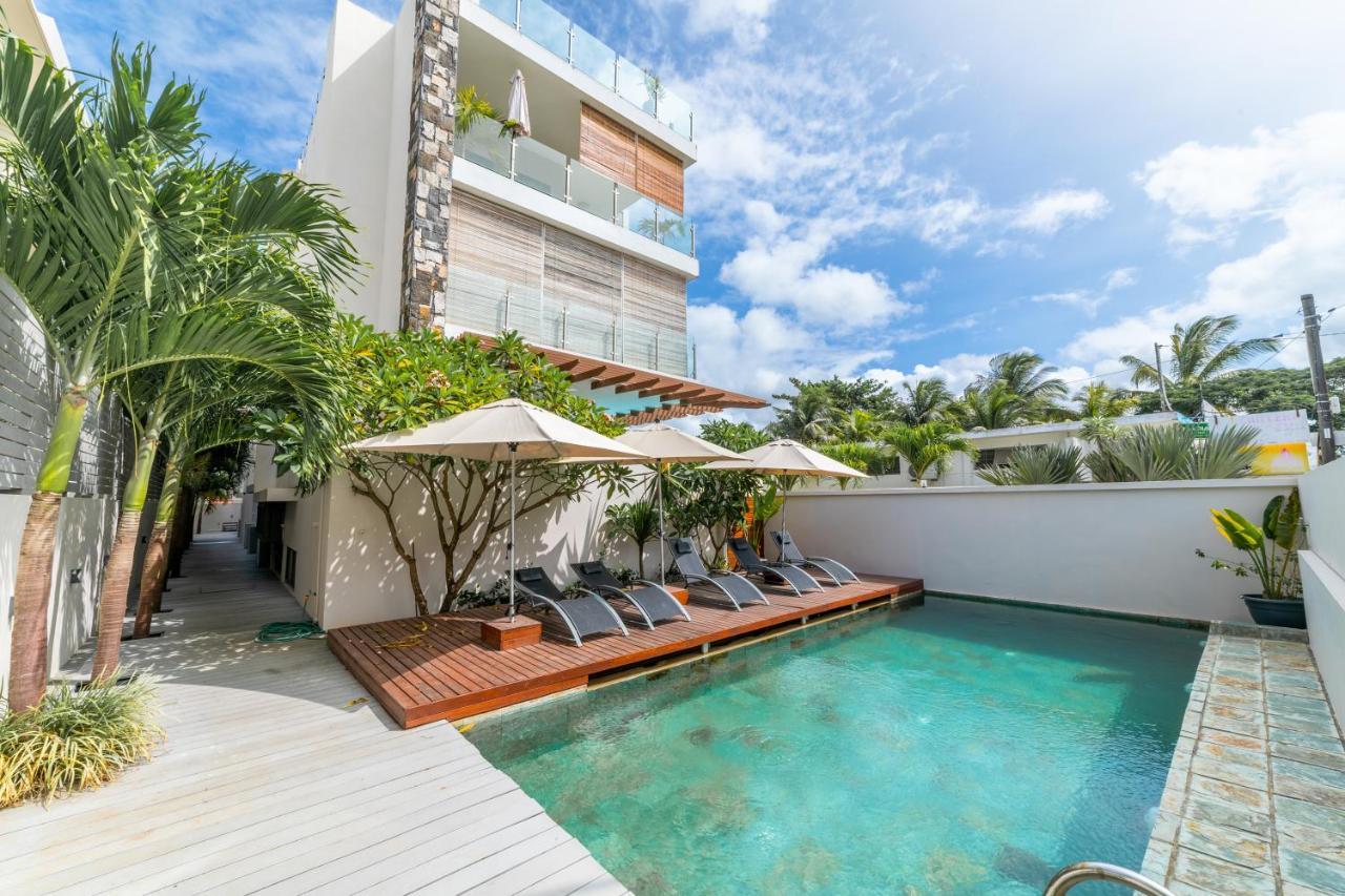 Beachcove Apartment 9 In Pereybere Pereybere Beach Exteriör bild
